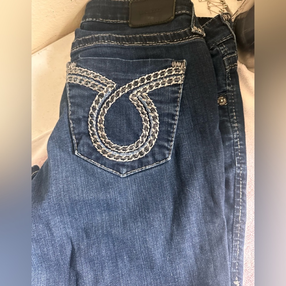 Big Star Women's Blue Jeans with Embroidered Pocket